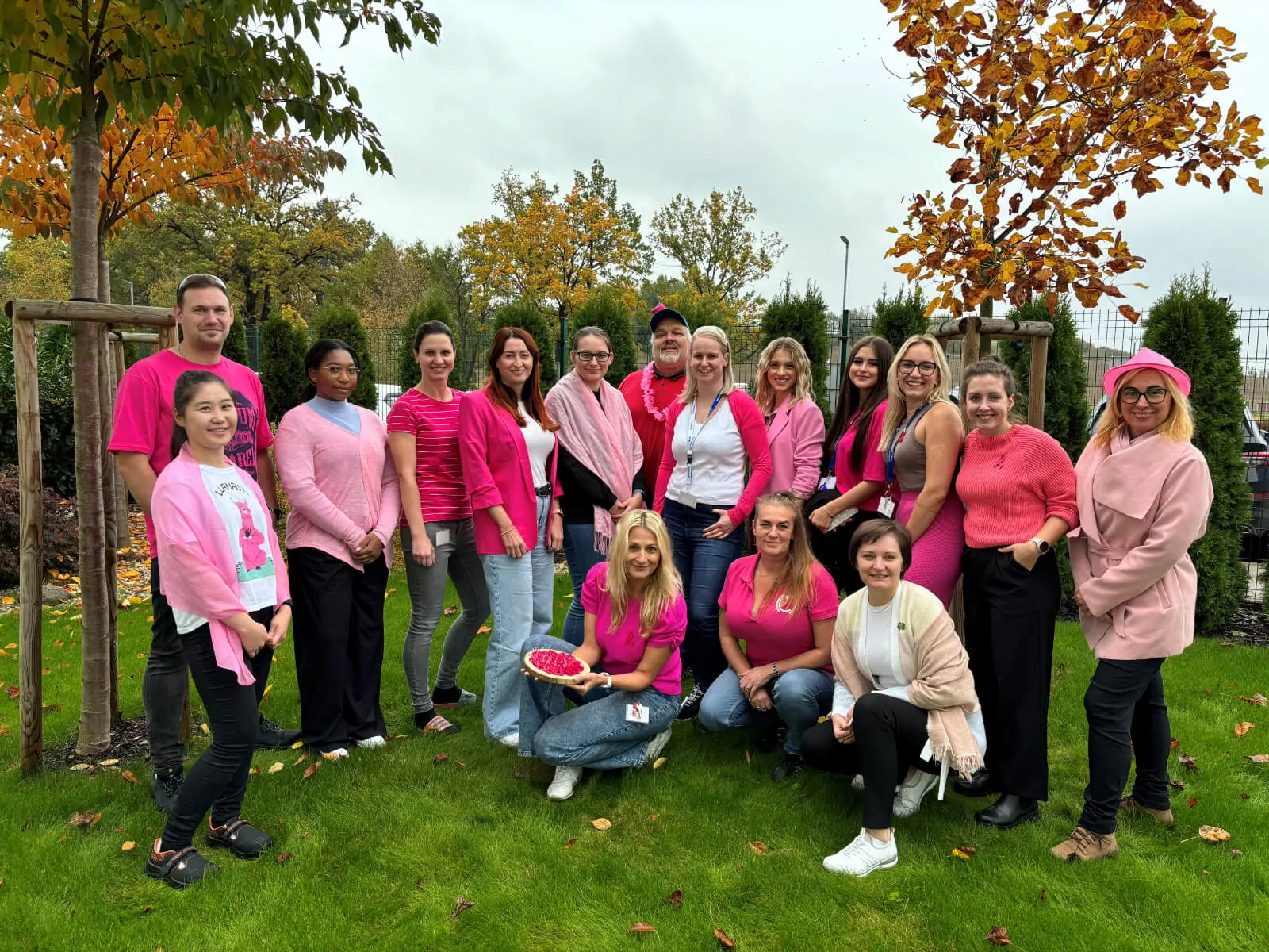 Pink October - Fotka v růžovém na podporu boje proti rakovině prsou.